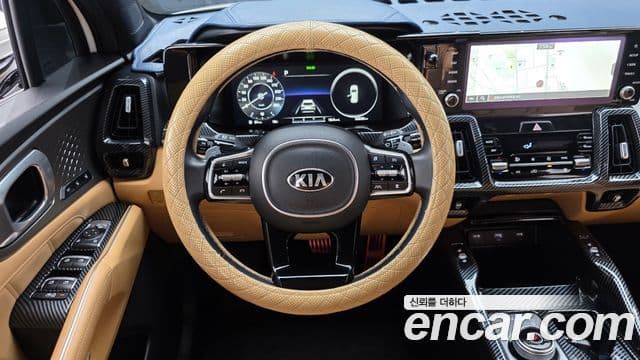Kia Sorento 2021 — ფოტო 13/20