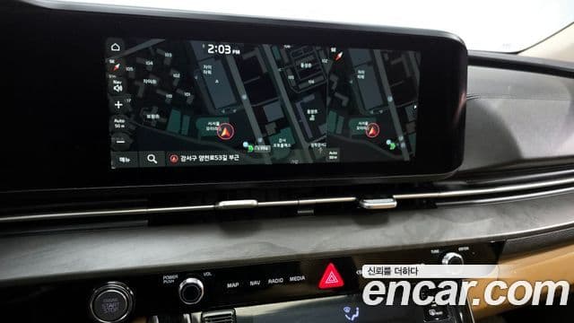 Kia Carnival 2020 — фото 14 из 20