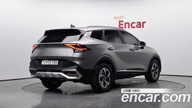 Kia Sportage 2021 — фото 2 из 20