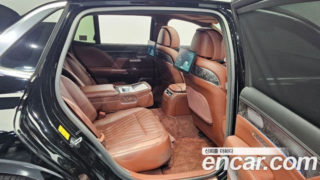 Genesis G90 2022 — фото 12 из 20