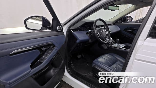 Land Rover Range Rover Evoque 2019 — фото 10 из 20