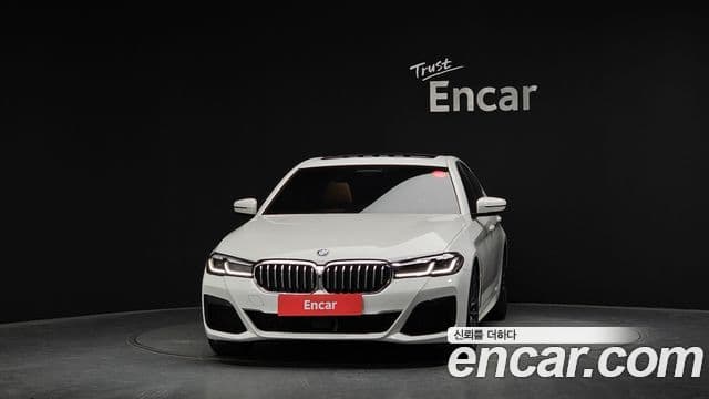 BMW 5 Series 2021 — ფოტო 3/20