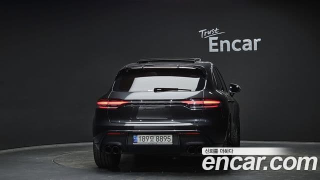 Porsche Macan 2023 — Şəkil 4/20