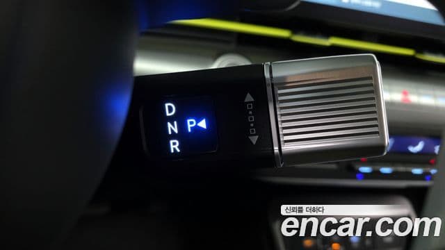 Hyundai Kona 2024 — ფოტო 8/20
