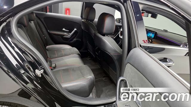 Mercedes-Benz A-Class 2020 — Şəkil 12/20