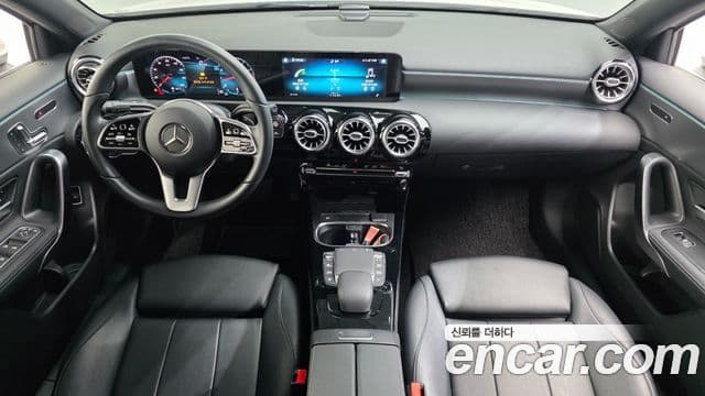 Mercedes-Benz A-Class 2021 — Şəkil 7/20
