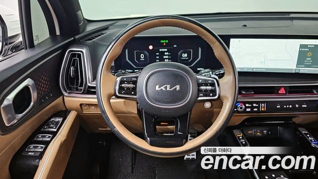 Kia Sorento 2023 — Şəkil 13/20
