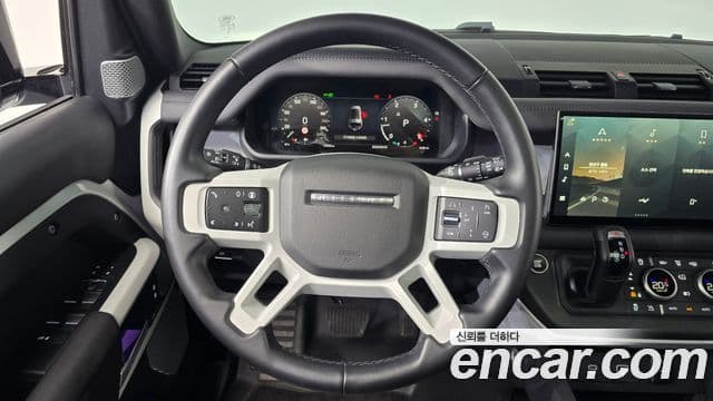 Land Rover Defender 2024 — ფოტო 13/20