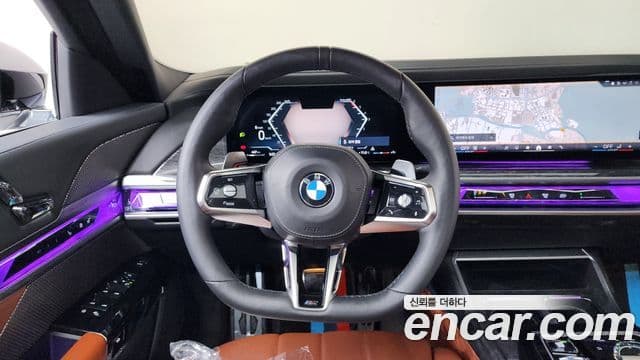 BMW 7 Series 2023 — ფოტო 13/20