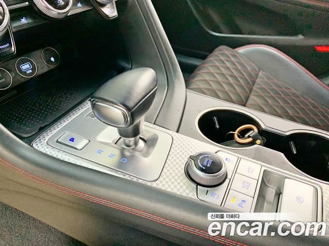 Genesis G70 2021 — фото 8 из 20