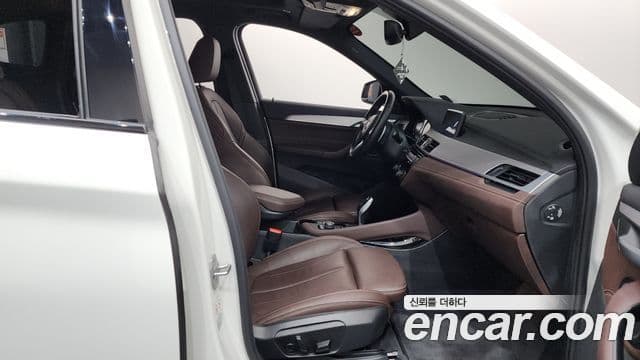 BMW X1 2021 — фото 10 из 20