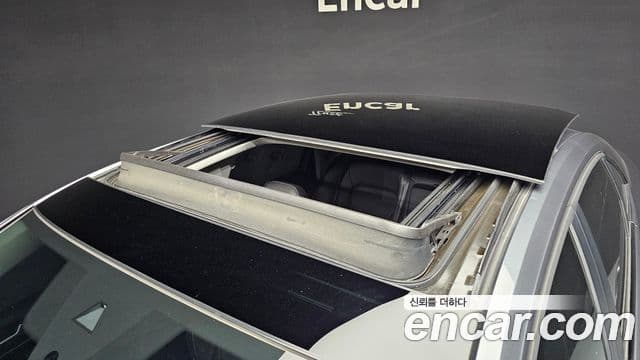 Volkswagen Jetta 2024 — Şəkil 19/20