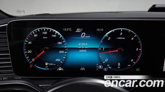 Mercedes-Benz GLS-Class 2023 — Фото 8/20