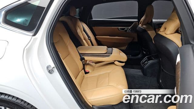 Volvo S90 2022 — ფოტო 12/20