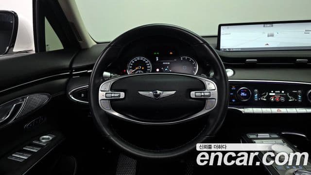 Genesis GV70 2022 — ფოტო 13/20