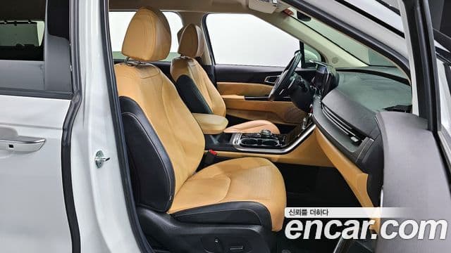 Kia Carnival 2022 — Şəkil 10/20