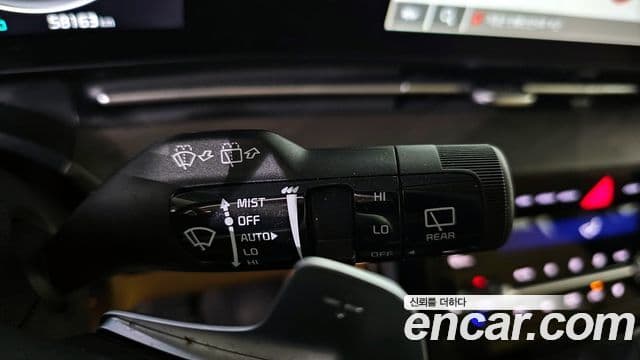 Kia Carnival 2022 — Şəkil 16/20