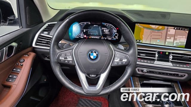 BMW X5 2022 — ფოტო 13/20