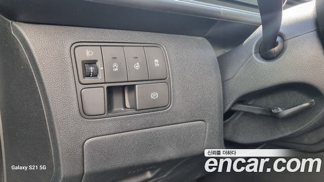 Hyundai Staria 2023 — фото 11 из 20