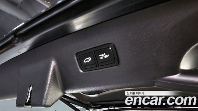 Kia Carnival 2023 — Şəkil 20/20