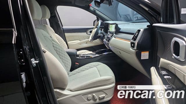 Kia Sorento 2023 — Şəkil 11/20