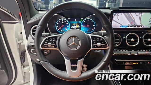 Mercedes-Benz GLC-Class 2021 — Фото 13/20