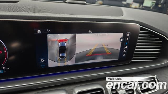 Mercedes-Benz GLE-Class 2024 — фото 16 из 20
