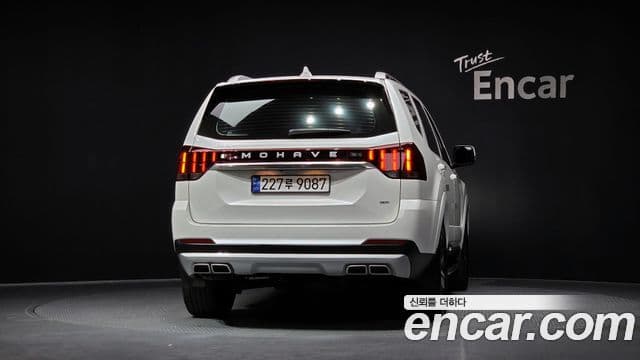 Kia Mohave The Master 2023 — ფოტო 14/20