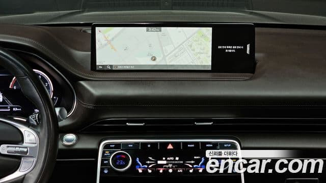 Genesis GV80 2020 — фото 14 из 20