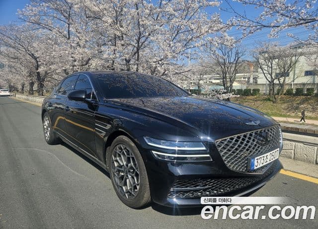 Genesis Electrified G80 2022 — ფოტო 10/16