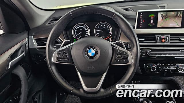 BMW X1 2020 — Şəkil 12/20