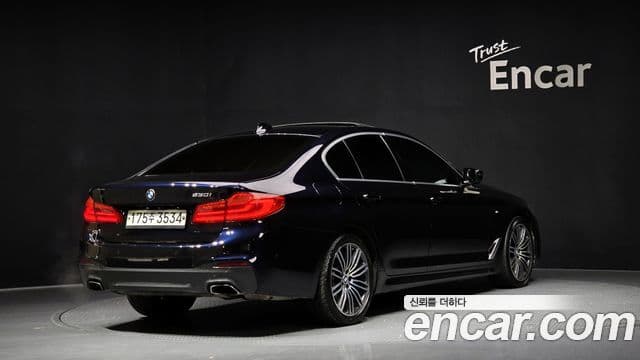 BMW 5 Series 2019 — ფოტო 2/20