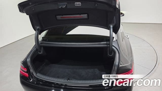 Genesis Electrified G80 2022 — фото 20 из 20