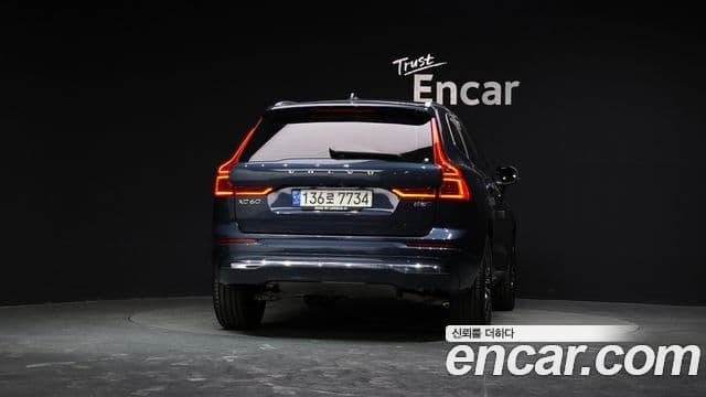 Volvo XC60 2021 — Şəkil 4/20