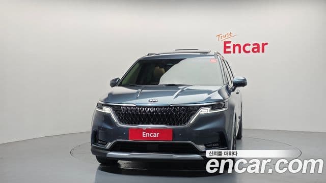 Kia Carnival 2021 — Фото 3/20