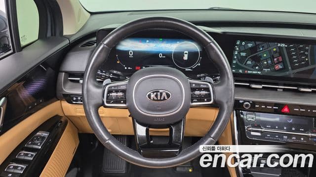 Kia Carnival 2021 — Фото 13/20