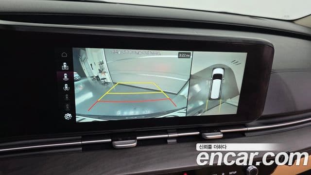 Kia Carnival 2021 — Фото 17/20