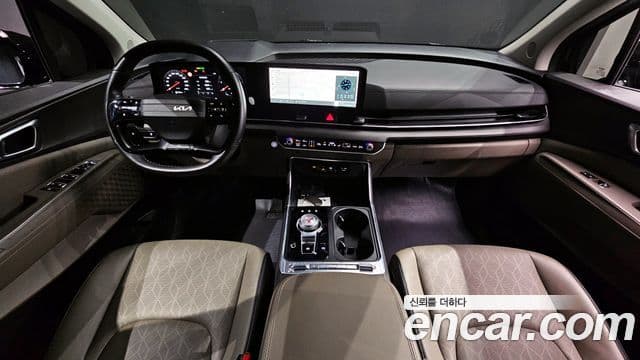 Kia Carnival 2024 — Şəkil 7/20