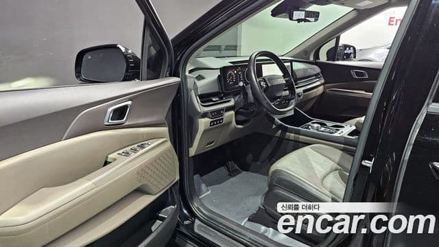 Kia Carnival 2024 — Şəkil 10/20