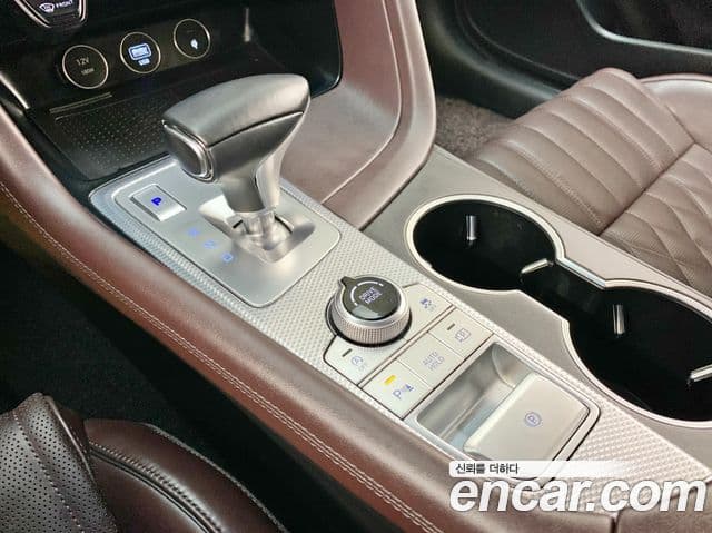Genesis G70 2021 — ფოტო 8/20