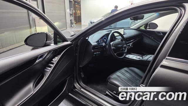 Genesis Electrified G80 2022 — ფოტო 10/20