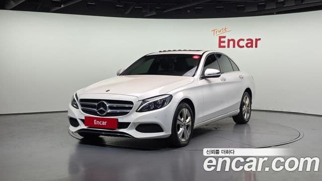 Mercedes-Benz C-Class 2018 — ფოტო 1/20