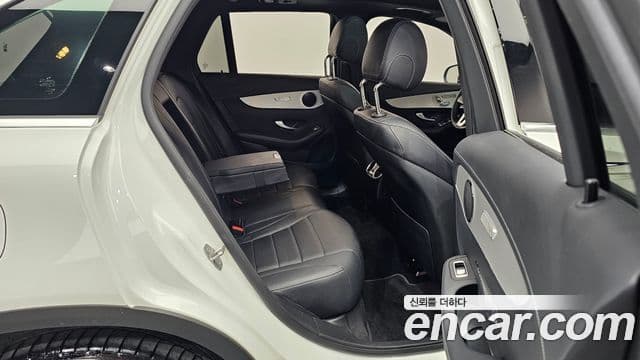 Mercedes-Benz GLC-Class 2021 — ფოტო 12/20