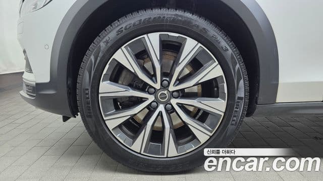 Volvo V90 Cross Country 2021 — Şəkil 4/20