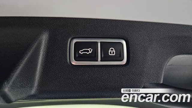 Kia Sorento 2023 — Şəkil 17/20