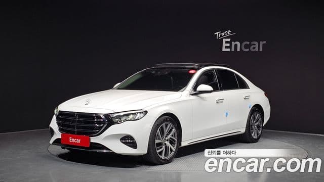 Mercedes-Benz E-Class 2024 — Şəkil 1/20