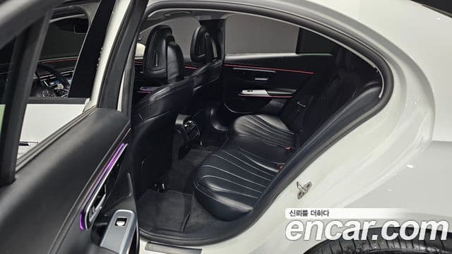 Mercedes-Benz E-Class 2024 — Şəkil 11/20