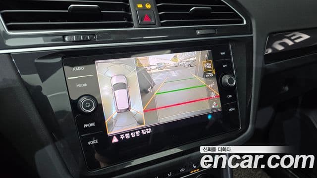 Volkswagen Tiguan 2020 — фото 15 из 20