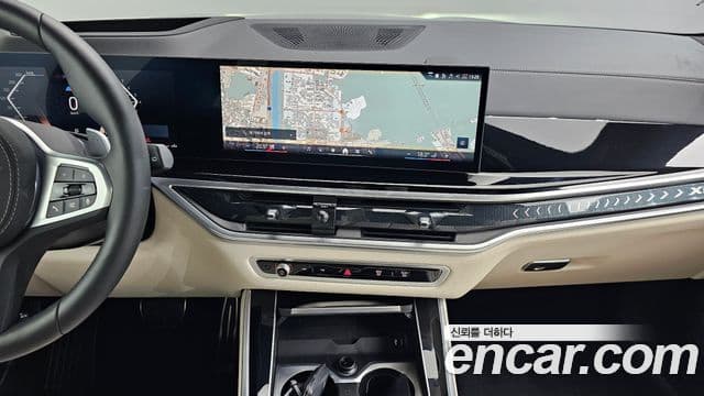 BMW X5 2025 — ფოტო 16/20