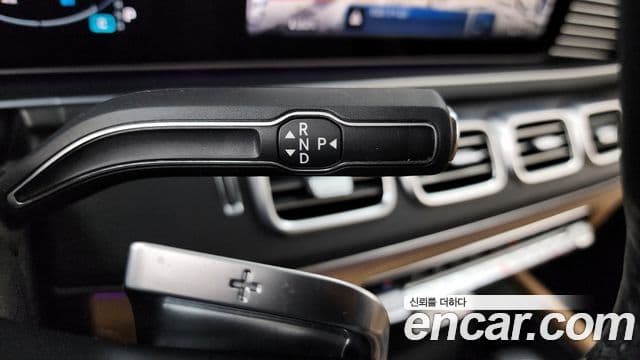 Mercedes-Benz GLE-Class 2025 — Фото 9/20